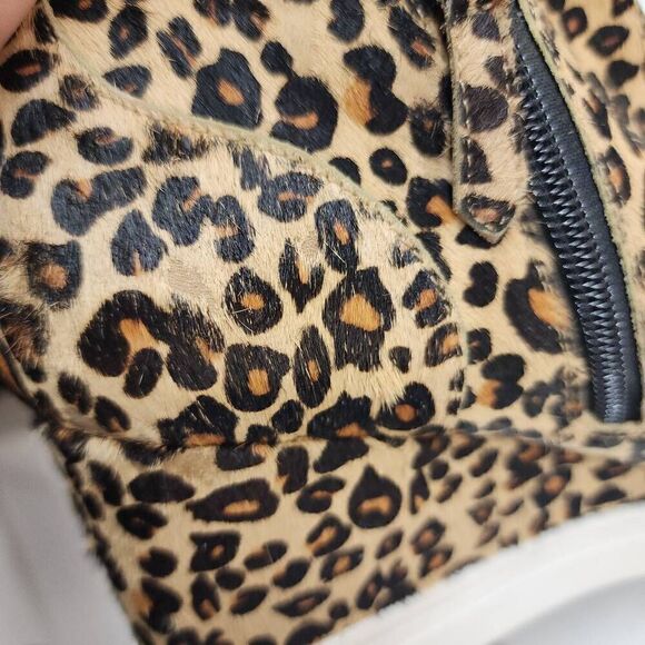 Linea Paolo Size 9 Felicia lll Leopard Zip-Up Leather Platform Bootie Sneakers C - Picture 13 of 13